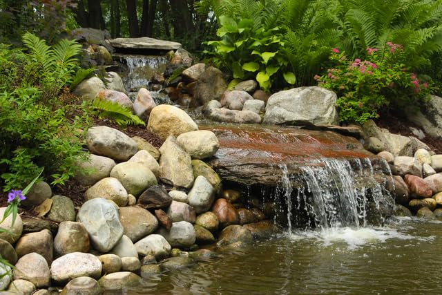 EasyPro 32” ECO-Series Universal Waterfall Diffuser is Easy and Fast to Install. Ideal for Beginning of Streams, Waterfalls, and Block Wall Spillways. Load Bearing Design with 2000 to 8000 GPH Flow