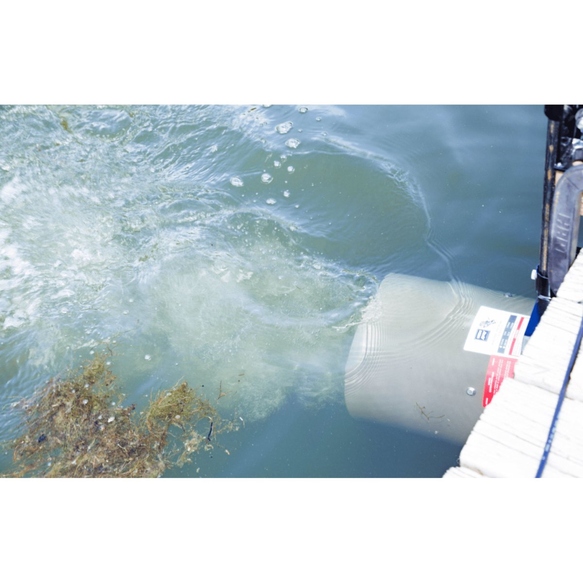 Hydrasearch: Weeds Away Muck & Algae Blower with Dock Mount - W750/025 - Hydrasearch