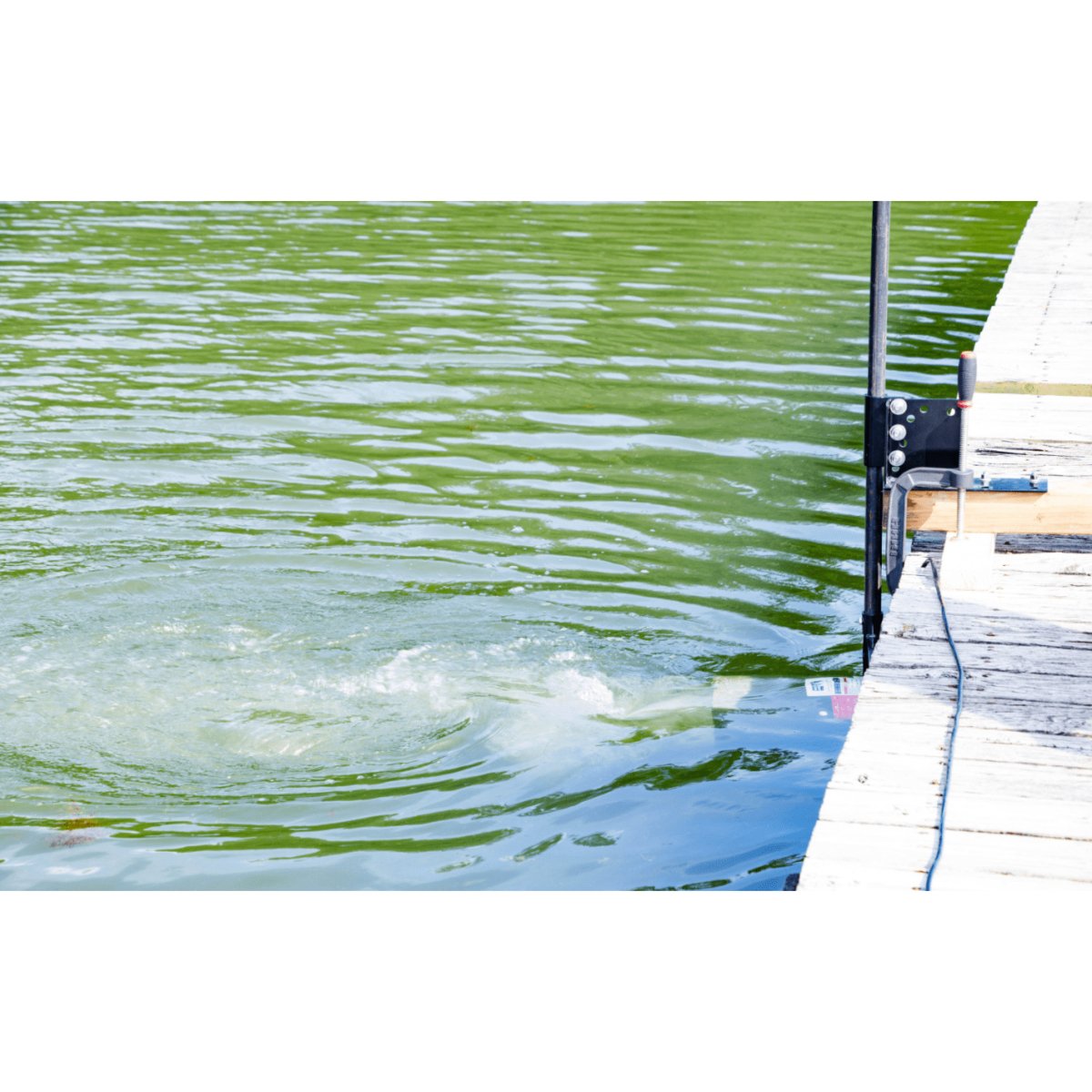 Hydrasearch: Weeds Away Muck & Algae Blower with Dock Mount - W750/025 - Hydrasearch